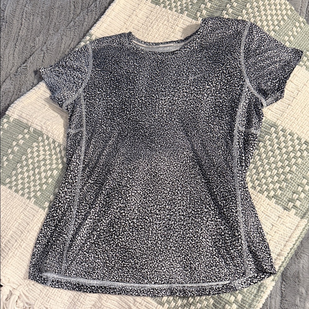 Women's Nike t shirt